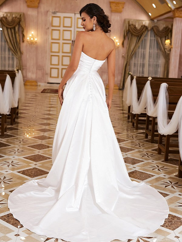 Wholesale A-Line/Princess Satin Ruched Sweetheart Sleeveless Sweep/Brush Train Wedding Dresses